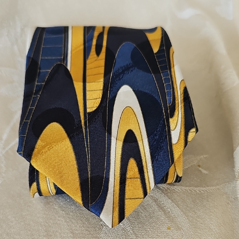 Abstract Patterned Tie in Blue and Gold